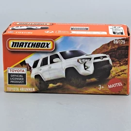 Toyota 4Runner fehér Matchbox modell