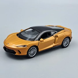 McLaren GT Welly modell autó arany