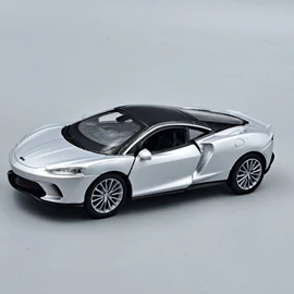 McLaren GT Welly modell autó ezüst