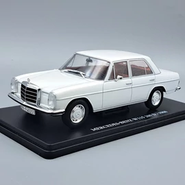Mercedes-Benz 200D (W115) 1968 1:24