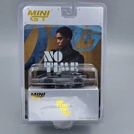 Aston Martin DBS 2021 1:64 MiniGT 904
