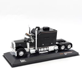 Peterbilt 379 Custom 2002 1:64 IXO Model