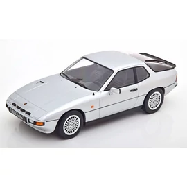 Porsche 924 Turbo Coupe 1986 1:18 Modellautó