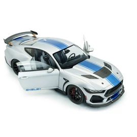Ford Shelby Mustang 2025 1:18 Solido modellautó