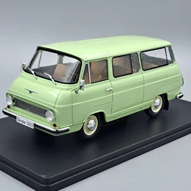 Skoda 1203 1:24 WhiteBox retró modellautó