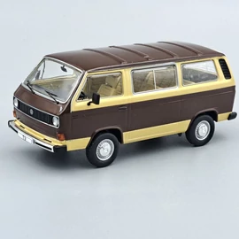 Volkswagen Type 2 T3 Caravelle 1981 1:43 retró autó modell IXO