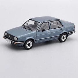 Volkswagen Jetta 1984 1:43 modellautó kisautó