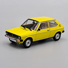 Volkswagen Polo 1975 1:43 fém modell autó