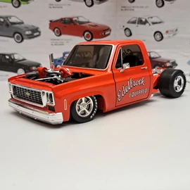 Chevrolet Cheyenne 10 1973 1:24
