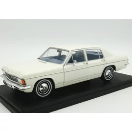 Opel Admiral B 1969 1:24