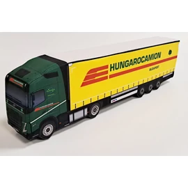 Plüss Volvo FH Hungarocamion arculatban