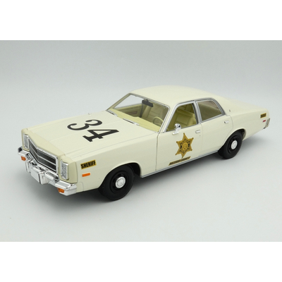 Plymouth Fury 1977 &quot;Hazzard Country&quot;1:18 Modell Autó