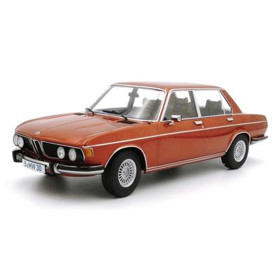 Bmw 3.0S E3 2.Series 1971 1:18 Modellautó