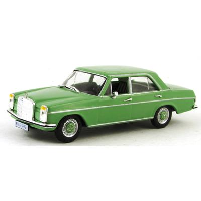 Mercedes-Benz W115 1:43 Modellautó