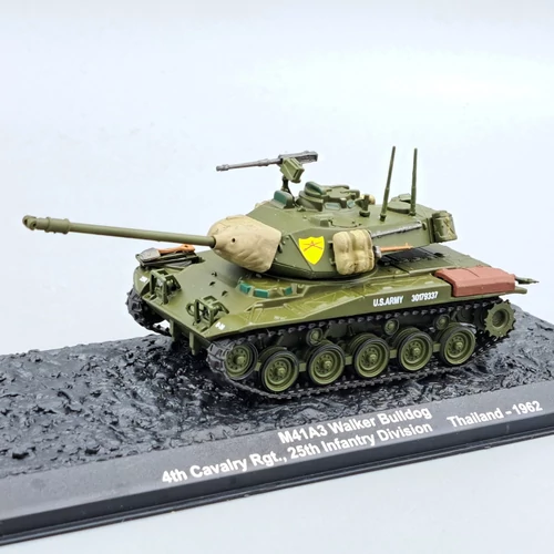 M41A3 Bulldog Thailand 1962 1:72 tank modell Atlas