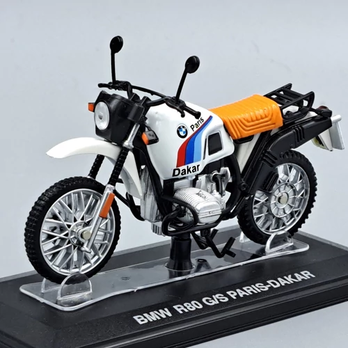 BMW R80 G/S Paris-Dakar 1:24 motorkerékpár modell