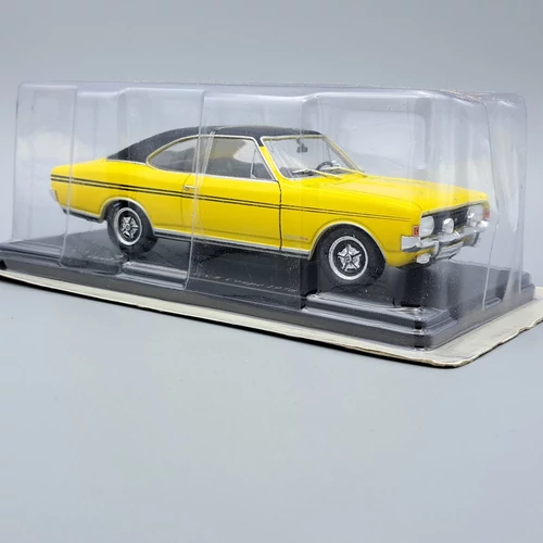 Opel Commondore A GS/E 1970 1:24 Edicola fém autó modell