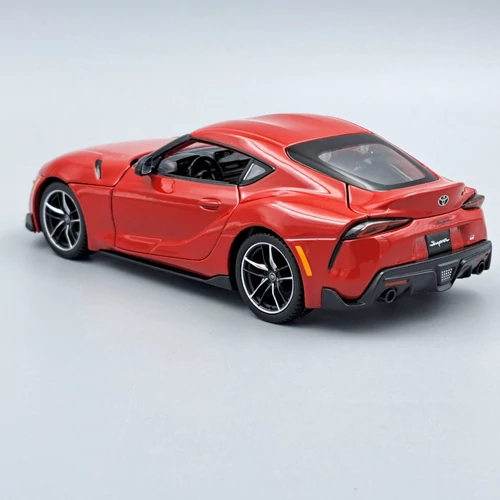 Toyota Supra GR 1:24 Maisto modellautó