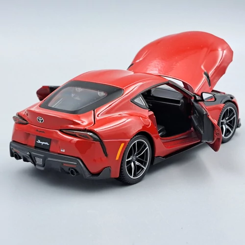 Toyota Supra GR 1:24 Maisto modellautó