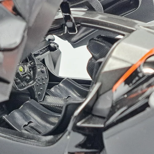 Ferrari FXX K 1:18 Burago fém modellautó