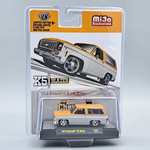 Chevrolet K5 Blazer 1973 1:64 M2 Machine fém retró autó modell