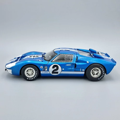 Ford GT40 MK II 1966 1:18 Shelby  fém modell autó