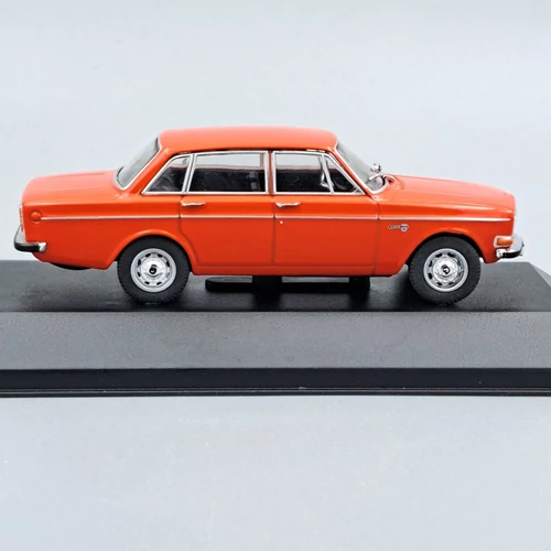 Volvo 144 1966 1:43 Atlas  fém autó modell