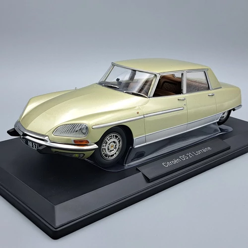 Citroen DS21 Lorainne 1969 1:18 Norev fém autó modell