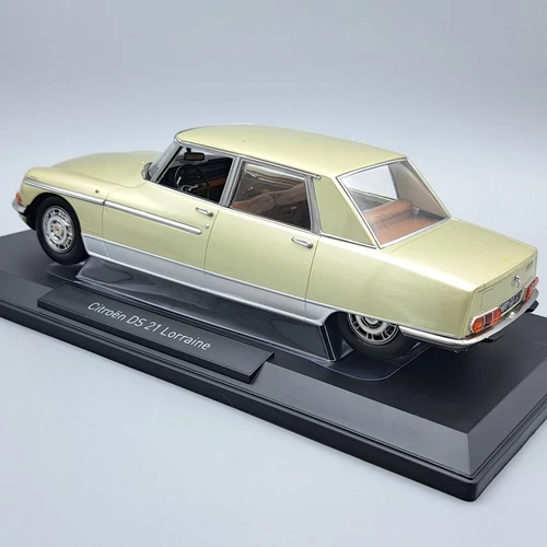 Citroen DS21 Lorainne 1969 1:18 Norev fém autó modell