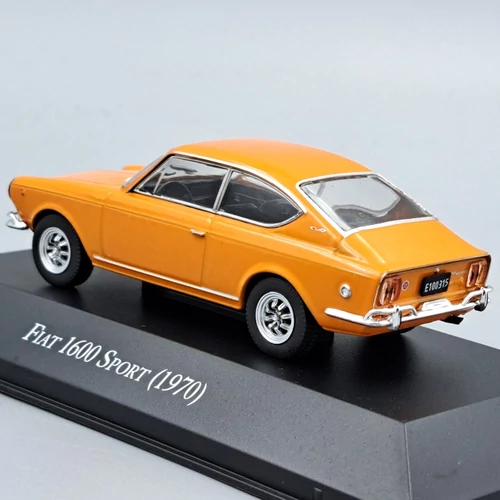Fiat 1600 Sport 1970 1:43 modell autó retró kisautó