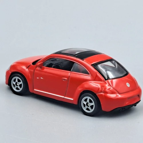Volkswagen New Beetle 1:60 piros Welly fém kisautó modell
