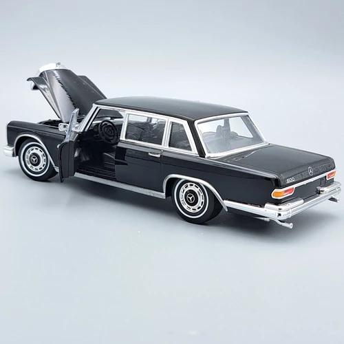Mercedes-Benz 600 1963 1:24 Welly fém autó modell