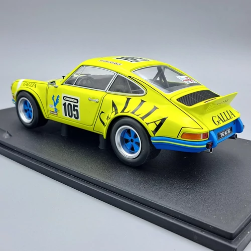 Porsche 911 RSR 1:18 Tour De France fém autó modell