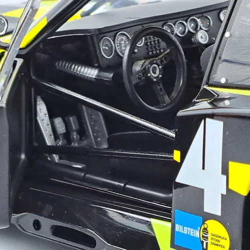 Ford Capri Turbo GR5 1:18 Werk83 modell autó nyitható ajtó