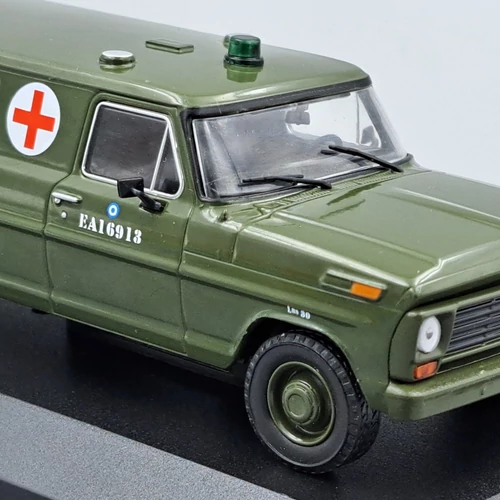 Ford F100 Ambulancia Argentína 1969 1:43 fém modellautó