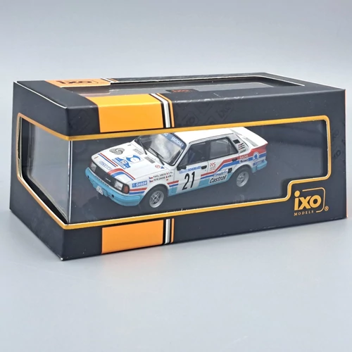 Skoda 130L #21 IXO 1:43 autó modell