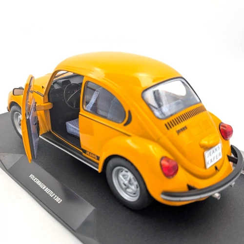 Volkswagen Beetle 1303 1974 1:18 Solido