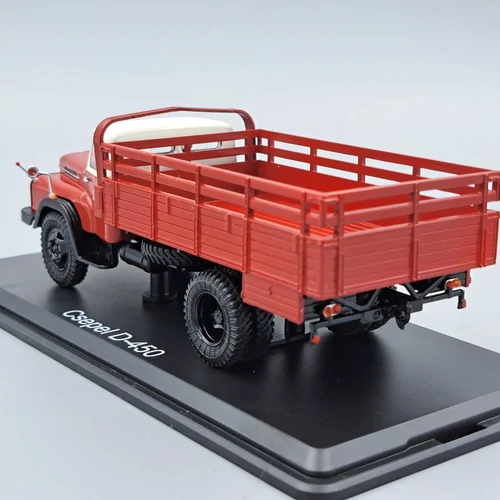 Csepel D-450 1:43 P. Classixxs piros teherautó modell