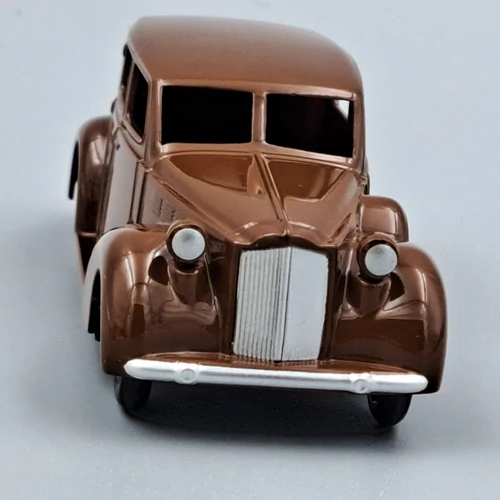 Packard Eight Sedan 1:43 Dinky Toys retró autómodell
