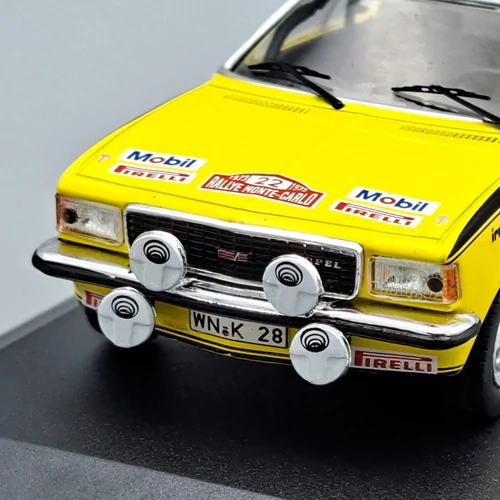 Opel Commodore B GS/E W.Röhrl 1973 1:43 CMR fém autó modell