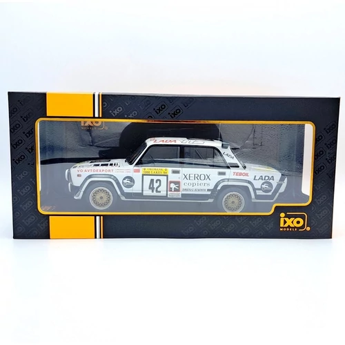 Lada 2105 Rally "Brundza" 1:18 IXO fémautó