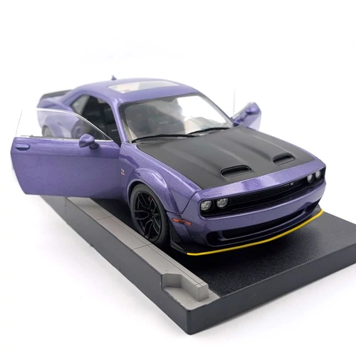 Dodge Challenger SRT 2020 1:18 Solido