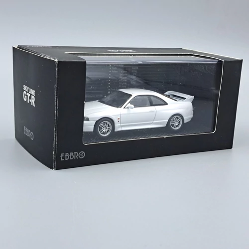Nissan Skyline GT-R R33 1995 1:43 Ebbro fém autómodell