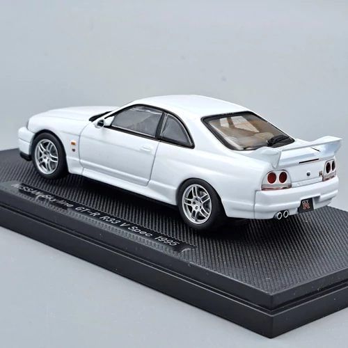 Nissan Skyline GT-R R33 1995 1:43 Ebbro fém autómodell