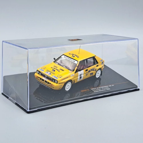 Lancia Delta 16V Ferjáncz-Tandari 1:43 IXO retró fém autó modell