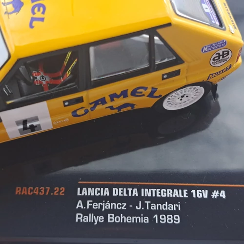 Lancia Delta 16V Ferjáncz-Tandari 1:43 IXO retró fém autó modell