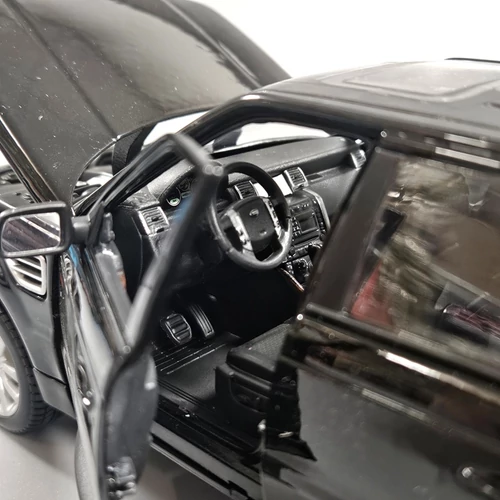 Range Rover Sport 1:18 fekete Bburago modell autó