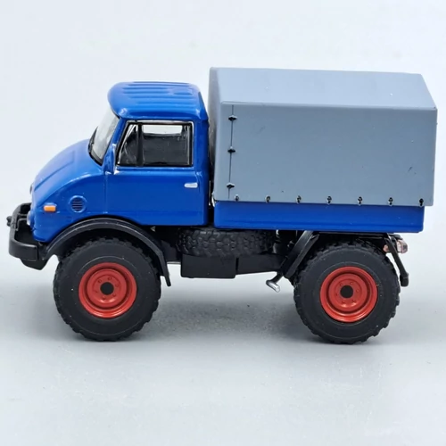 Mercedes Unimog U406 1:64 Schuco autó modell