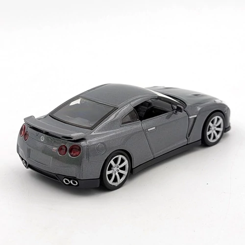 Nissan GT-R (R35) Welly modell szürke