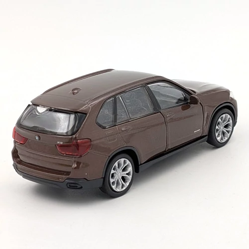 BMW X5 Welly modellautó barna